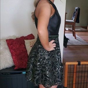 Homecoming dress black with green details